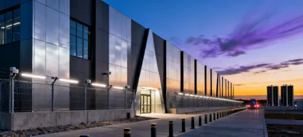Data centre building with Kingspan panels